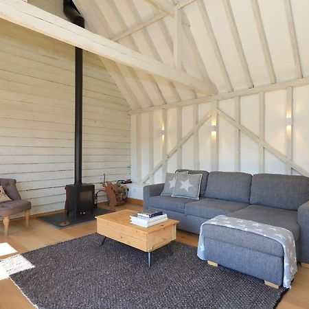 The Cowshed, Tunbridge Wells Villa Bagian luar foto